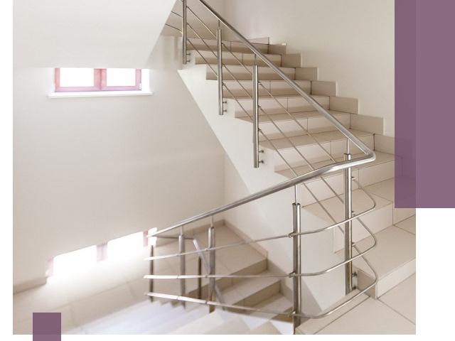 Установка и замена перил в подъезде в Касимах