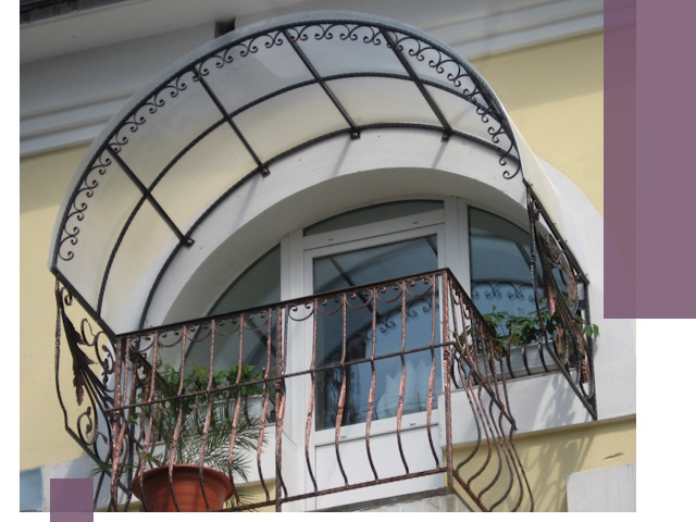 Козырьки над балконом в Касимах — изготовление и монтаж